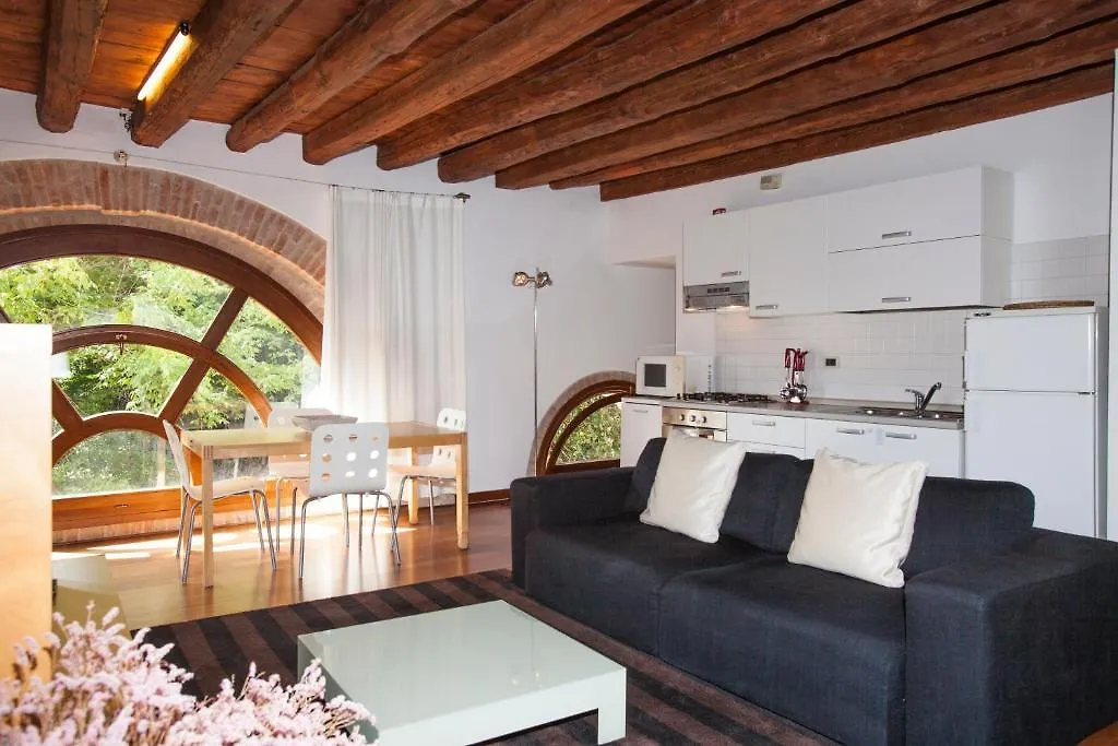 *** Aparthotel Villa Moro Lin Design Apartments Mestre Italy
