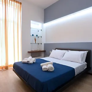 leccemia-73100.lecce-hotels.com/